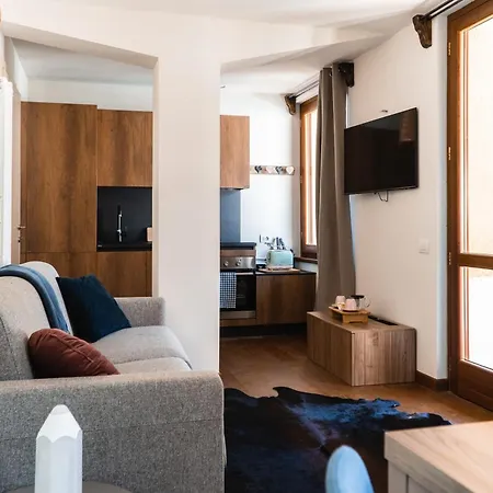 Hotel Maison Poluc 4*