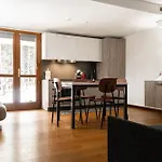 Maison Poluc 4* 尚波吕克